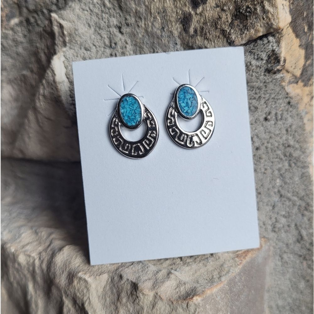 New! Southwestern Style Turquoise Stud Earrings